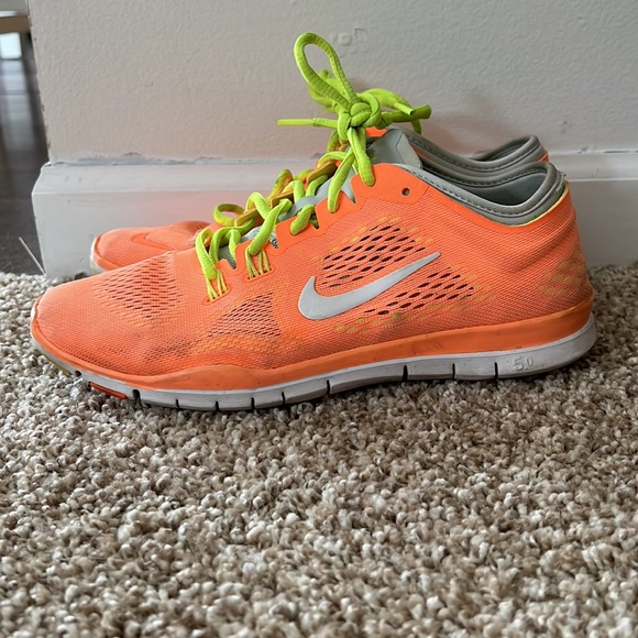 Nike Free 5.0 shoes - Picture 1 of 3